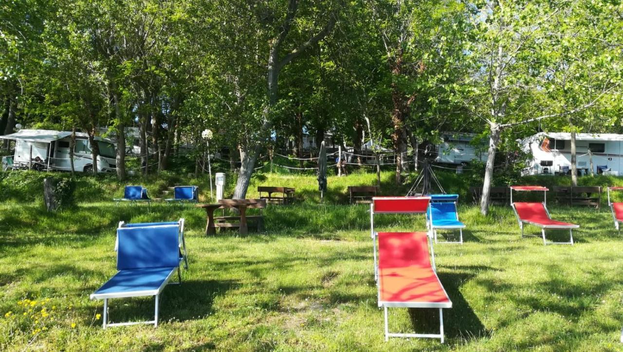 Camping Gabicce Monte Gabicce Mare Eksteriør bilde